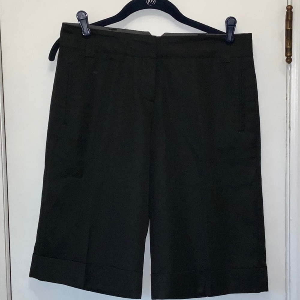 Black Walking Shorts Size 6